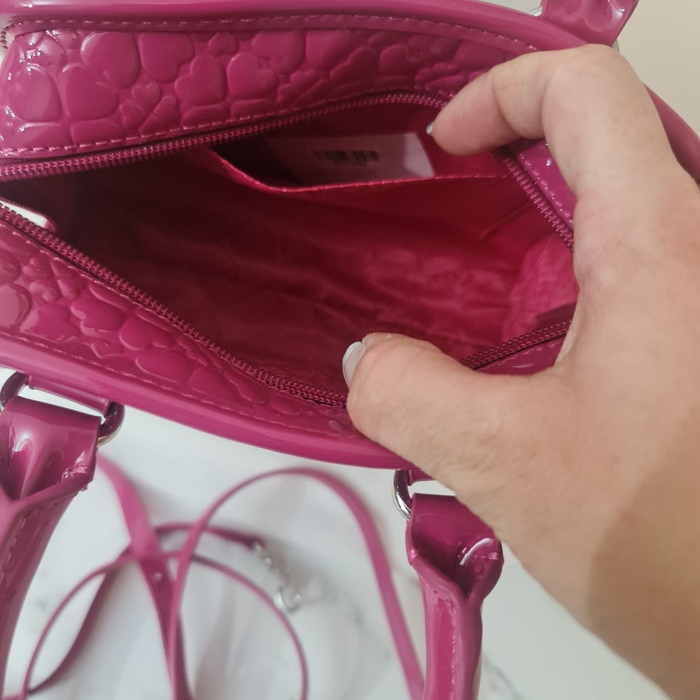 NEW Folli Follie Crossbody Heart❤Textured Bag - Picture 7 of 13